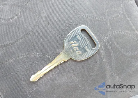 2005 Saturn Vue V6 z USA, uszkodzony, nr VIN 5GZCZ53435S825491